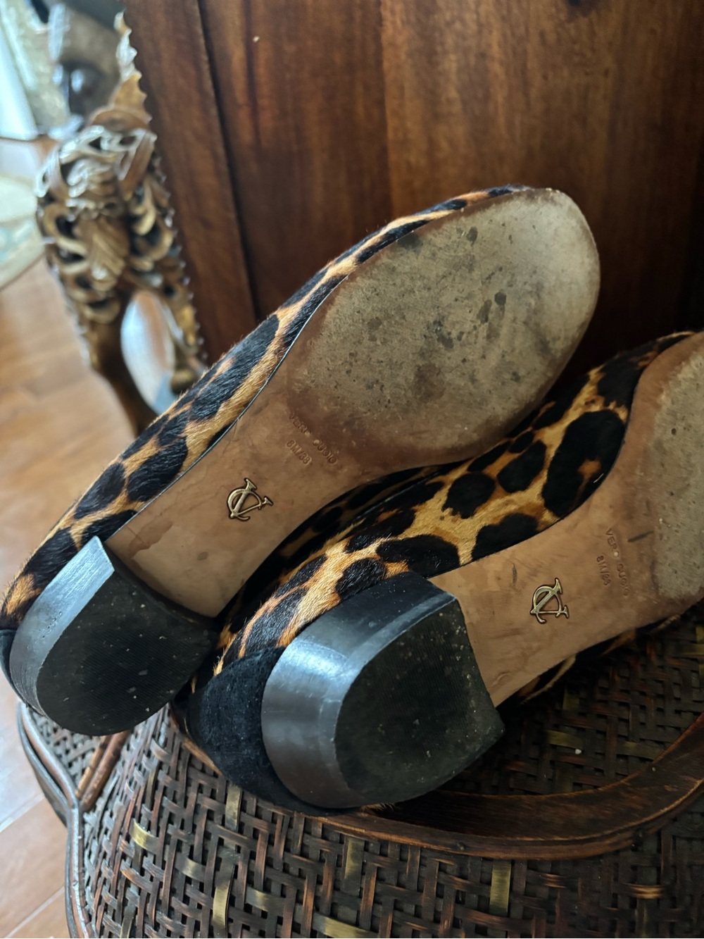 Vero Cuoio Leopard Print Tassel Loafers in Black and Brown - Picture 6 of 6